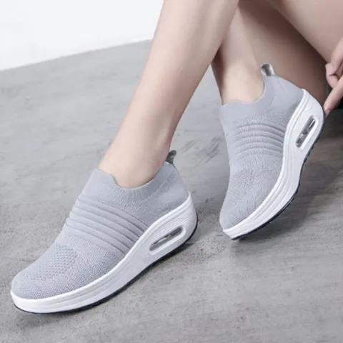 운동화 여름 여성 슬립온 데일리 신상 여자 캐주얼 발 여름슬립온 여자여름신발 여성여름신발