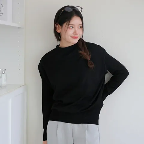 [최초가 109,000원]이태리 울100 파스텔 브이넥 니트