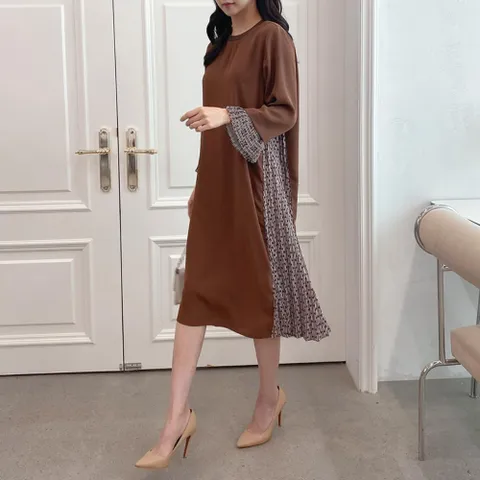 [다잇템] 여성 플리츠 프린팅 아코디언 중년룩 원피스