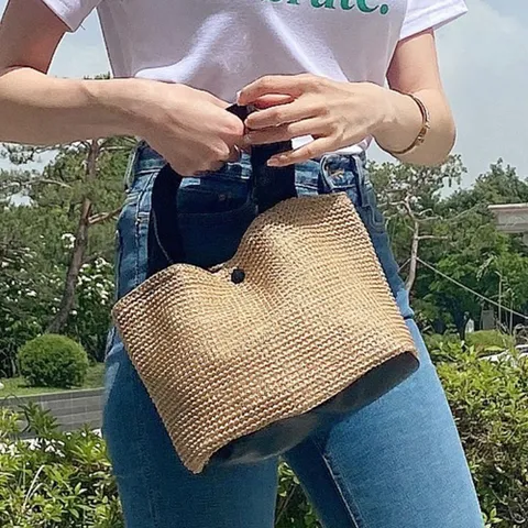 라탄 미니 스퀘어 왕골 여름 가방 토트 여자 여성 백 바스켓백 바구니가방 피크닉가방