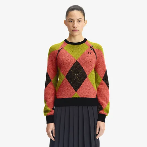 [롯데백화점](플랫폼) ](Amy Winehouse) 에이미 브러시드 아가일 니트 - 플라밍고 탄 AFPF2531114-Z15