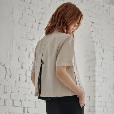 [마쟈] 아웃포켓 뒷트임 크롭 싱글 반팔 자켓