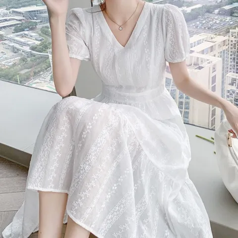 [브리치] 허그허그 / 포렌드 러블리 브이라인 화이트 원피스