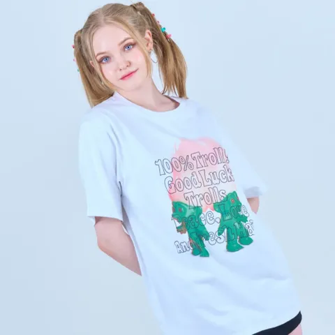 [무케] _오버핏 트롤 화이트 티셔츠 유니버셜스튜디오 캐릭터 반팔 면티