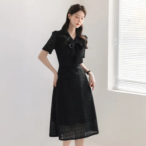 (~XXL까지) 카레나 타이넥 레이스 펀칭 플레어 원피스 여름 하객룩 오피스룩 데이트 모임 미시 빅사이즈(기장선택)