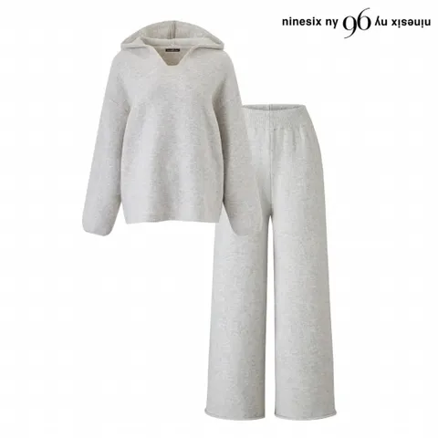 정상가:139,000원 ㅣ 후드 오버핏 니트 밴딩 팬츠 셋업 (NP4OW001L0)