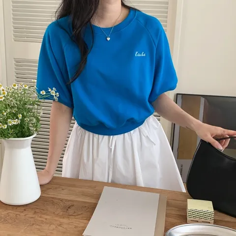 넬드라 라운드넥 자수 심플 반팔 맨투맨