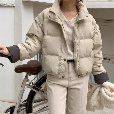 여자 FW 짧은 콘트라스트 소매 구스 패딩 (27394970)