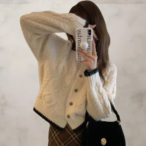 여성 단추 포인트 꽈배기 두툼한 가디건