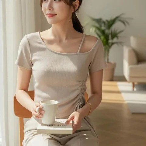 [하프클럽] 언발 오프숄더 끈나시 셔링 캡내장 여름 티셔츠 캡나시 포인트