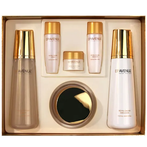 벨루가 캐비어가 선사하는 보습 케어 여성 3종 세트 캐비어가 선사하는 보습 3종