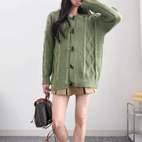 여자 떡볶이 꽈배기 오버핏 후드 하찌니트 가디건