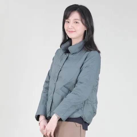 엄마옷 카라 경량 오리털 물결 누빔 똑딱이 여성 봄 가을 초겨울 숏 패딩 재킷 J10425