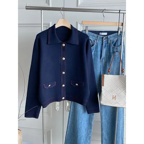 [하프클럽] 여성 카라 단추오픈 박음패턴 긴팔 가디건 DGB-WCD-4737-네이비