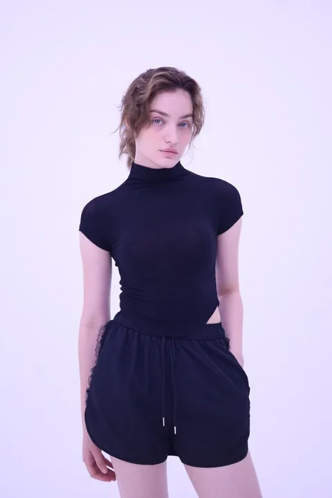[ZEROG] ROUND COTTON CROPPED TOP _ BLACK
