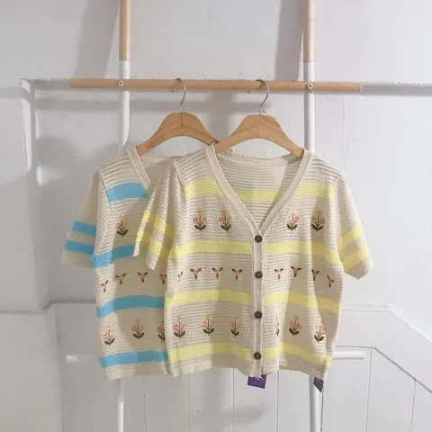 [브리치] 보블리에 / 뜨개 꽃 자수 니트 가디건