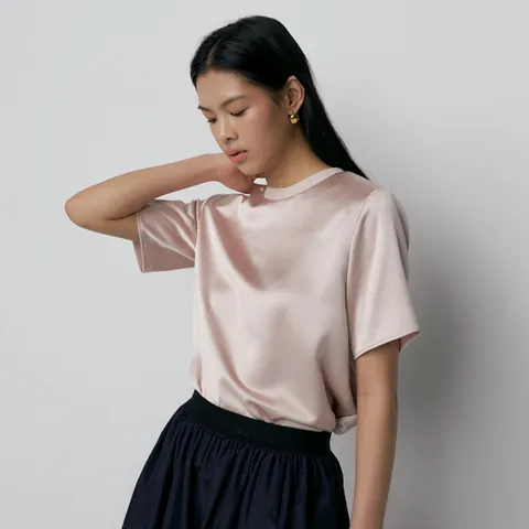 [최초가 89,000원]루이스타 새틴 블라우스