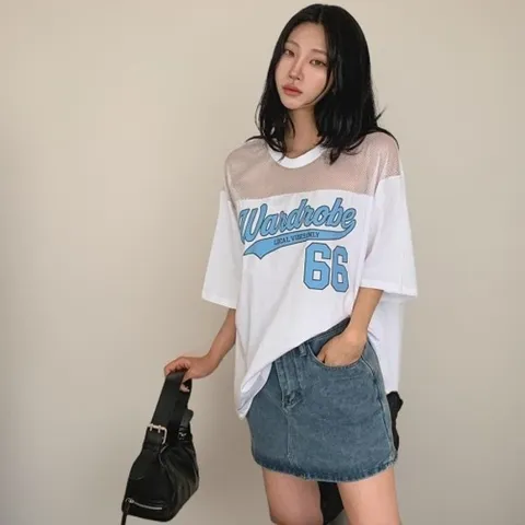 |KMT938D|여성용 스포츠 메쉬 레터링 박스핏 반팔 티셔츠_21645291_597559