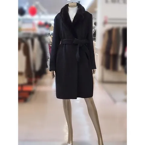 세이브존03  수리알파카 밍크 카라배색 코트 AWMYDKFL1890A (41116884)