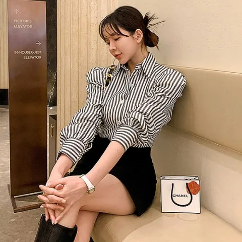 [브리치] 핑크비올라 / 소이 카라 스트라이프 긴팔 어깨퍼프 블라우스 셔츠