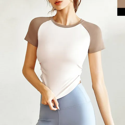 블레오 여자 에어 슬림핏 스포츠 반팔티 DM2601081295