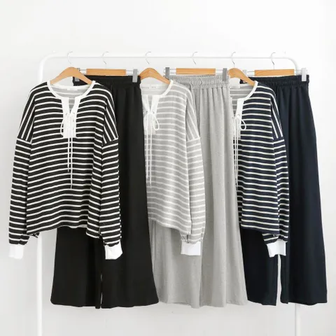 [다잇템] 여자 펀칭자수 팬츠 단가라맨투맨 끈있는 세트