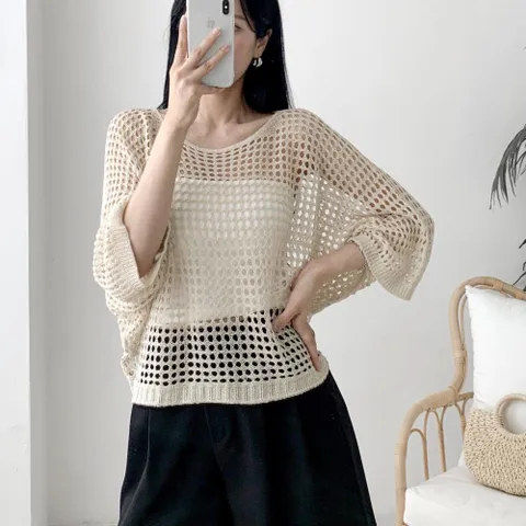 [신상오픈런] 여성 여름 바캉스 그물 니트 커버업 가오리 스타일