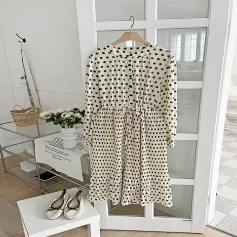 [다잇템] 여자 차르르 땡땡이 단추 도트 나들이 SS 원피스_16001550_588872