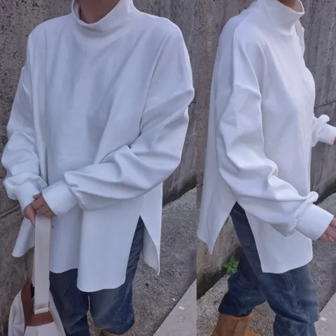[브리치]  / 도톰한 피치 기모 오버핏 옆트임 폴라티 반목 롱티셔