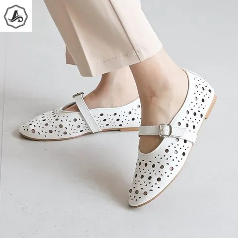 도형 펀칭 메리제인 여성 플랫 슈즈 여름 단화