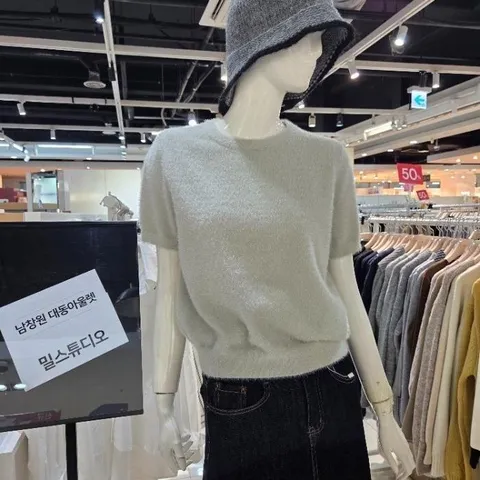 DP02 반팔라운드 앙고라니트 LRAKTS122