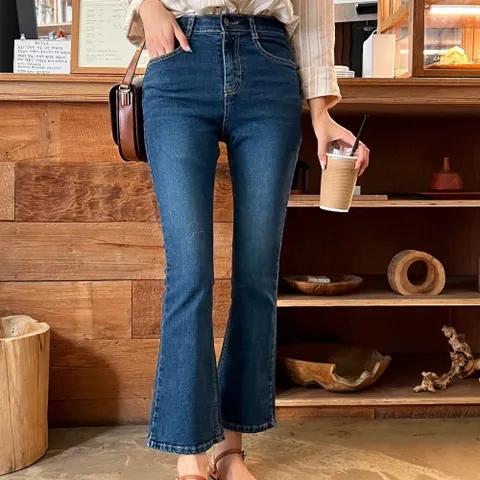 핏이 예쁜 스판 히든밴딩 슬림 부츠컷 청바지 진청 흑청 트렌디 편한 데님팬츠