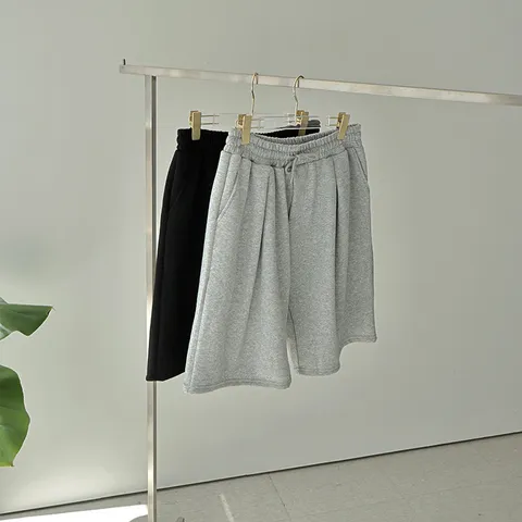 여름 버뮤다 남자 고등학생 반바지 핀턱 와이드츄리닝