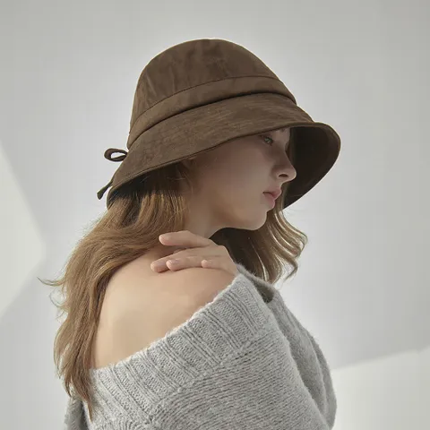 [최초가 79,000원] 엘리아 스웨이드 버킷햇