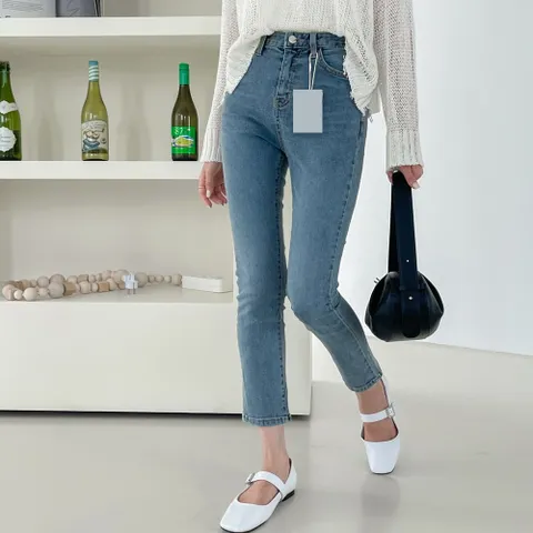 여자 봄 여름 가을 겨울  스판 슬림 일자 청바지 간절기 핏이 예쁜 날씬 편한 데님팬츠