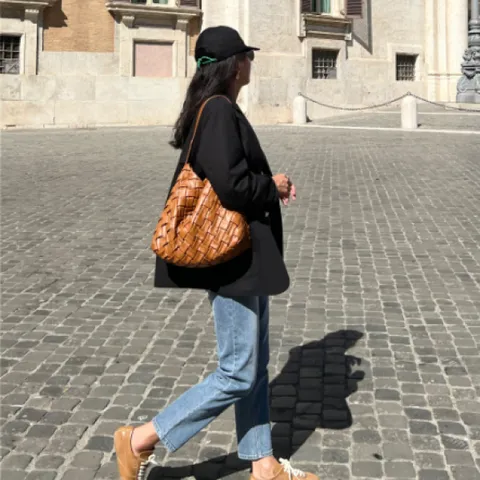 [브리치]  /  익일출고가능  멋스러운 포지타노 짜임 가죽 숄더백 2color