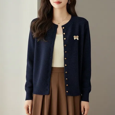 데일리 페미닌 클래식 슬림핏 루비에뜨니트가디건