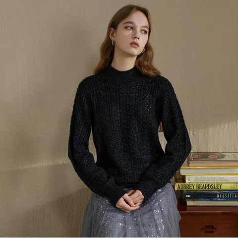 [최초가66,000원] 루미에르 메탈 샤이닝 케이블 니트_블랙