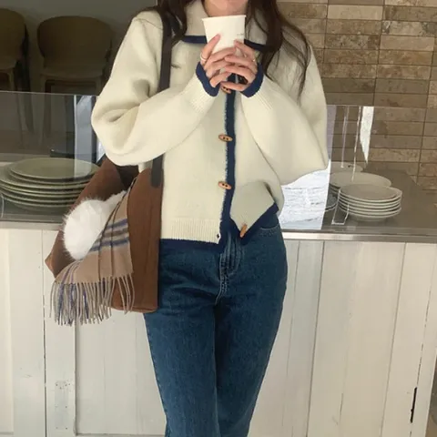 슈팅스타 / 배색 라인 카라넥 심플 떡볶이 단추 슬림 니트 가디건