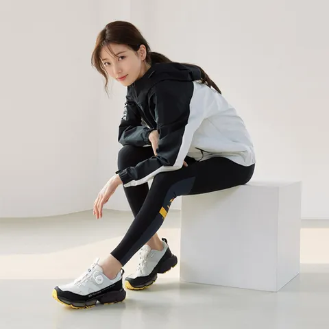 공용 고어텍스 트레킹화 플라이하이크 큐브2.0 FUS22G07 463694