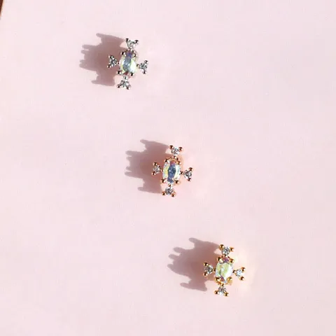 천국의 문 이너컨츠 아웃컨츠 십자가 피어싱(1ea) 십자가 트라거스 귓바퀴