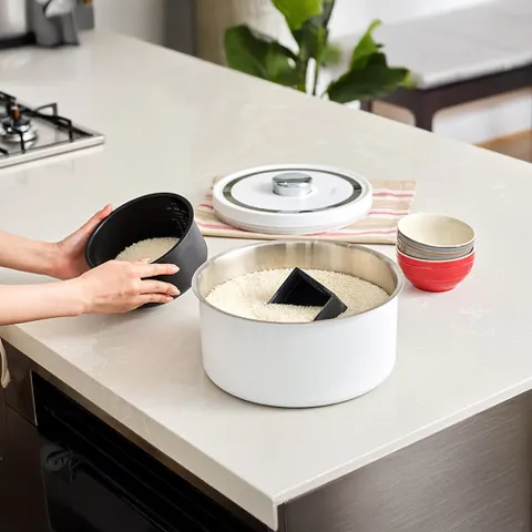 [위주]무선 스텐 진공쌀통 다목적 밀폐용기 6L