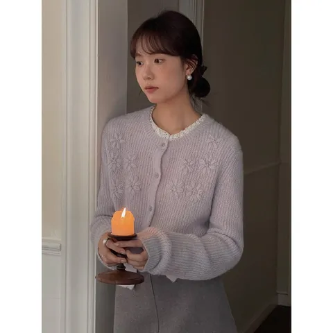 [브리치] 제로투올샵 / 부드러운 자수 니트 가디건 여성 패션 캐주얼 연보라