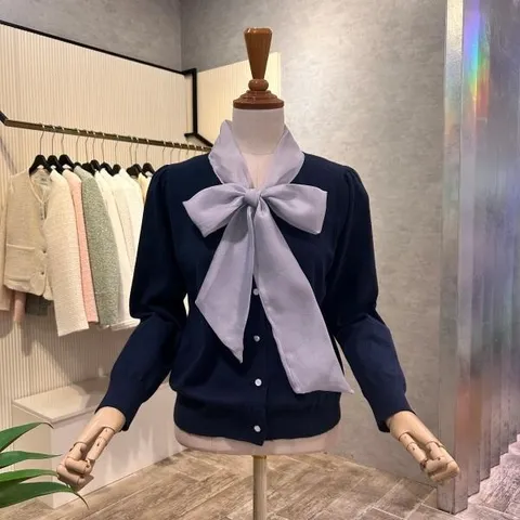 AOA1ZY39B_쉬폰 배색 단추 가디건