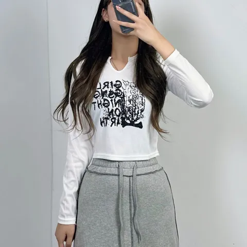 브이넥 크롭 여름긴팔티 레터링 골지티셔츠