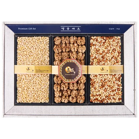 Fresh 일성영농조합법인 사각 견과 선물세트 3호 (통호두+백잣, 황잣) 보자기포장