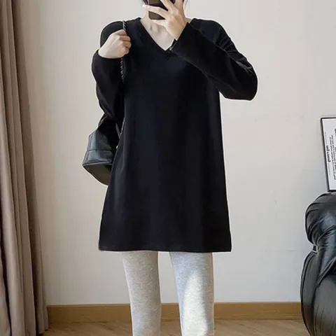 임부복 롱티셔츠 기본 V넥 티셔츠 겨울 레깅스 롱티셔츠 융털 기본티 오버핏 기모안감
