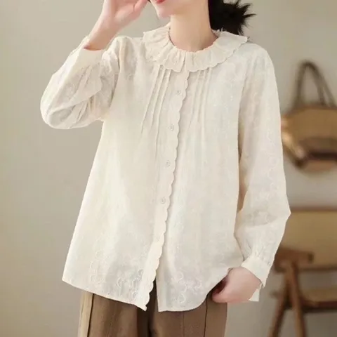 레이스 카라 핀턱 블라우스 중년 여성 엄마 옷