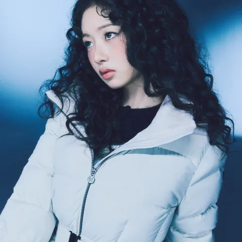 밀레 여성 거위털 구스 다운자켓 점퍼 중량패딩 라이트베이지