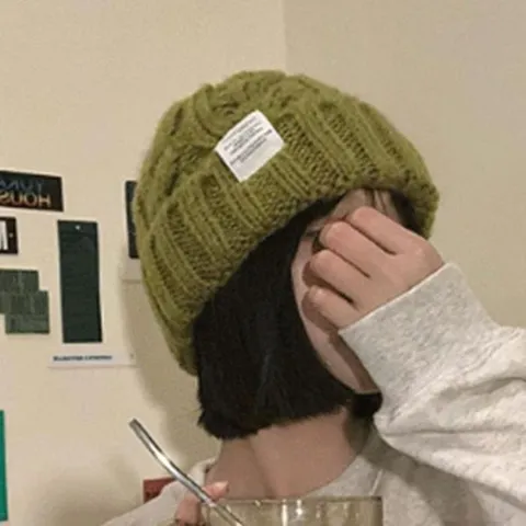 [하프클럽] 카키 꽈배기 포인트비니 라벨 스키장 7종